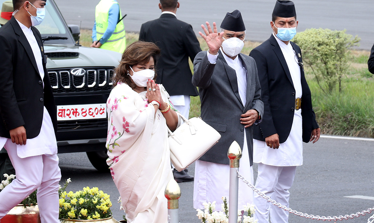 प्रधानमन्त्री देउवाको भारतका प्रधानमन्त्री मोदीसँग भेटवार्ता हुँदै